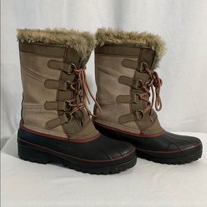 Khombu waterproof boots